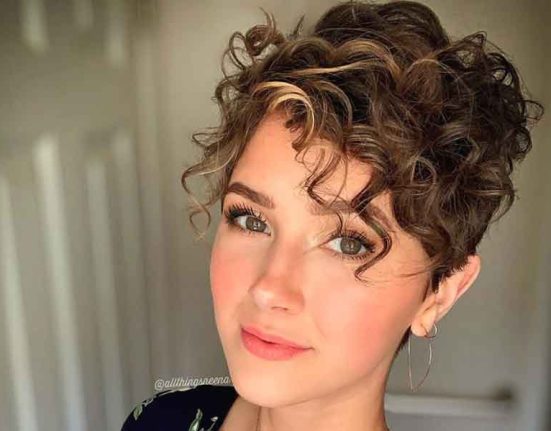 How to Style Short Curly Hair